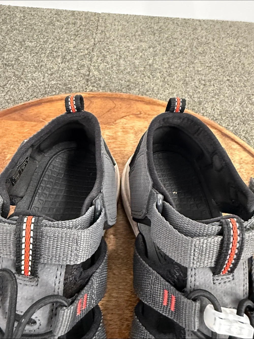 Keen Sandals Kids Youth 4 Gray Black Sport Fisherman Water Shoes Closed Toe Wash